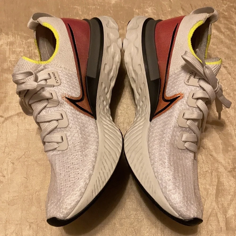 NIKE REACT INFINITY RUN FLYKNIT